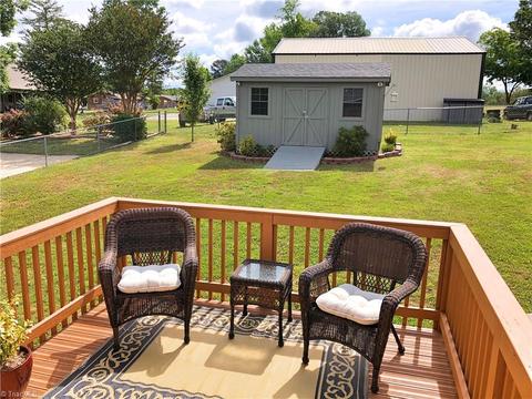 109 Ridge Creek Dr, Trinity, NC 27370 photo 9