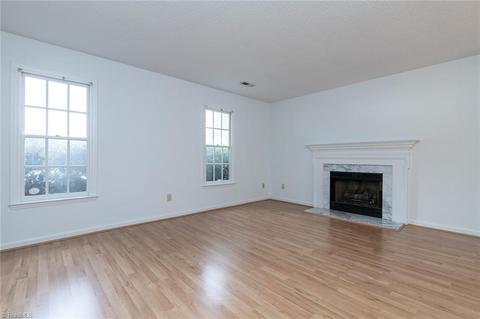 3333 Timberwolf Ave, High Point, NC 27265 photo 4