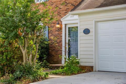 3333 Timberwolf Ave, High Point, NC 27265 photo 2