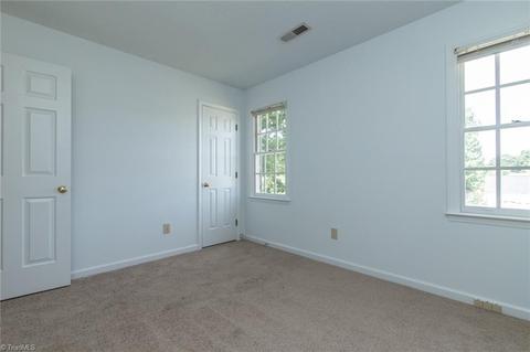 3333 Timberwolf Ave, High Point, NC 27265 photo 20