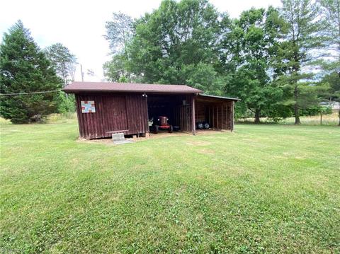 375 Manuel Rd, Mayodan, NC 27027 photo 28