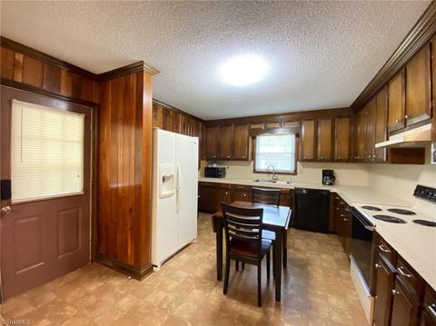 375 Manuel Rd, Mayodan, NC 27027 photo 7