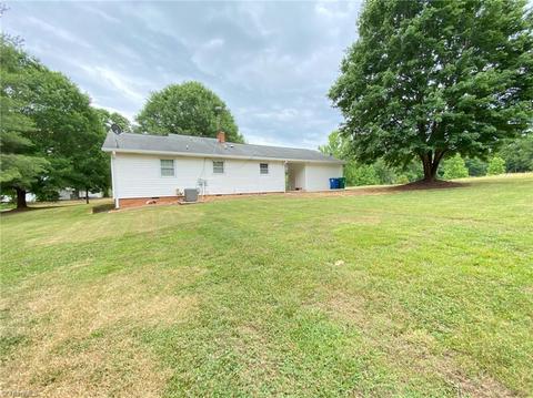 375 Manuel Rd, Mayodan, NC 27027 photo 27