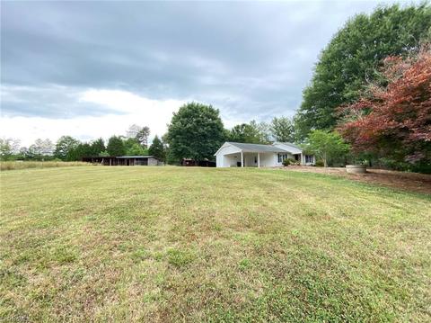 375 Manuel Rd, Mayodan, NC 27027 photo 32