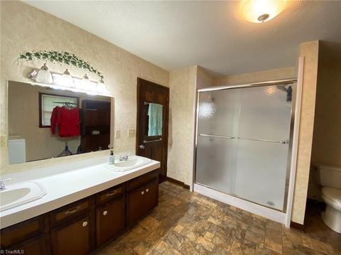 375 Manuel Rd, Mayodan, NC 27027 photo 20