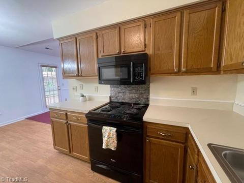 3244 Timberwolf Ave, High Point, NC 27265 photo 11
