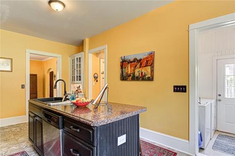 205 Edgedale Dr, High Point, NC 27262 photo 12