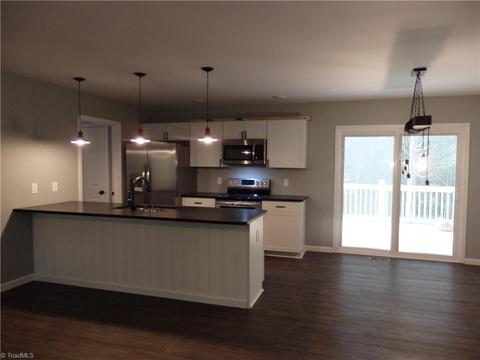 358 Floyd St, Denton, NC 27239 photo 8