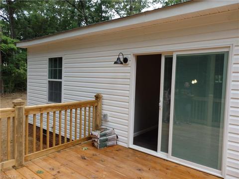 358 Floyd St, Denton, NC 27239 photo 6