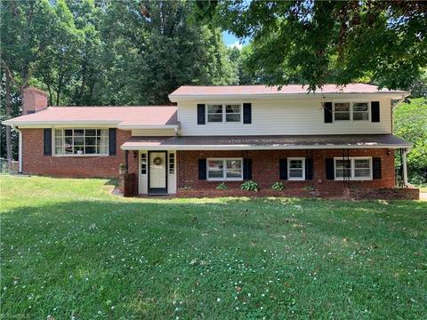 2440 Farmbrook Rd, Winston Salem, NC 27103 photo 1