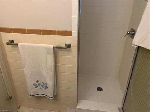2440 Farmbrook Rd, Winston Salem, NC 27103 photo 31
