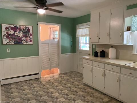 2440 Farmbrook Rd, Winston Salem, NC 27103 photo 7