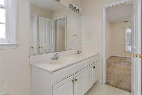 2458 Willard Rd, High Point, NC 27263 photo 18