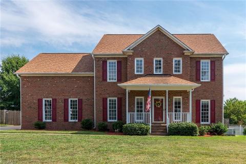 2458 Willard Rd, High Point, NC 27263 photo 1