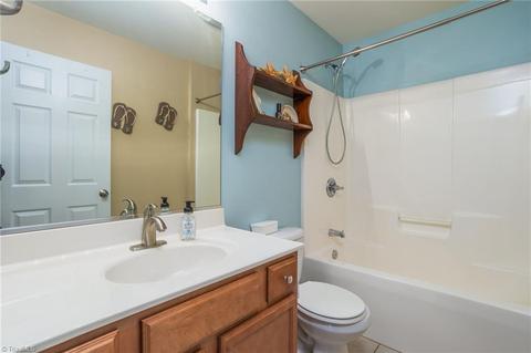 709 Chas Ct, High Point, NC 27265 photo 7