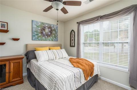 709 Chas Ct, High Point, NC 27265 photo 8
