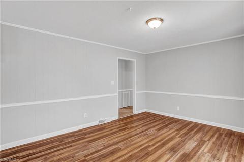 600 Oakview Rd, High Point, NC 27265 photo 20
