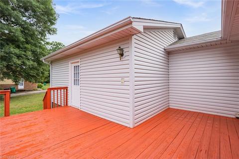 600 Oakview Rd, High Point, NC 27265 photo 18