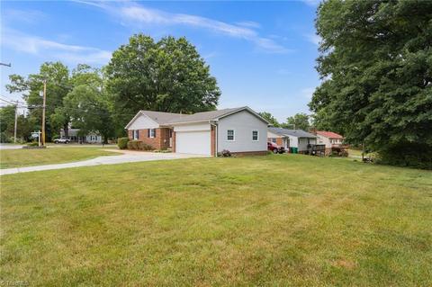 600 Oakview Rd, High Point, NC 27265 photo 5