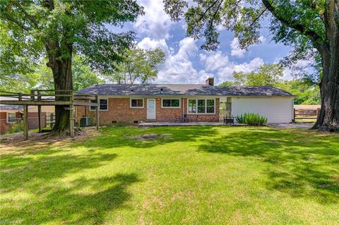 1606 Wendover Dr, High Point, NC 27262 photo 30