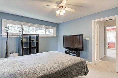 1606 Wendover Dr, High Point, NC 27262 photo 20