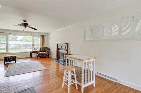 1606 Wendover Dr, High Point, NC 27262 photo 9
