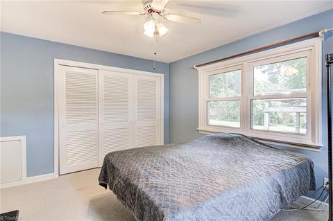 1606 Wendover Dr, High Point, NC 27262 photo 21