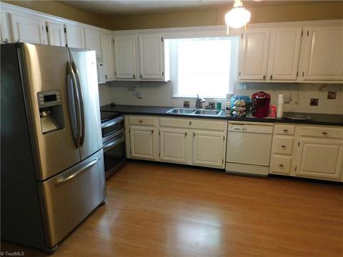 4632 Tallwood Dr, Trinity, NC 27370 photo 9
