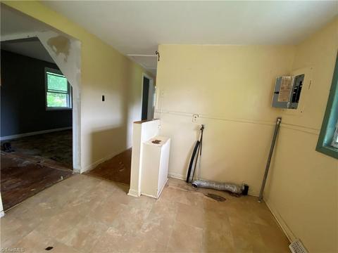 404 Cockerham Rd, Elkin, NC 28621 photo 11