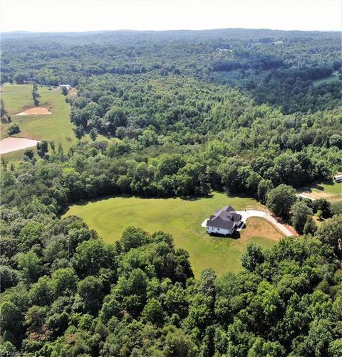 3349 Finch Farm Rd, Trinity, NC 27370 photo 8