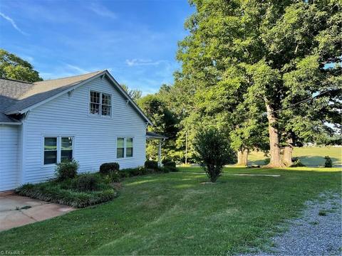449 Tobe Hudson Rd, Dobson, NC 27017 photo 36