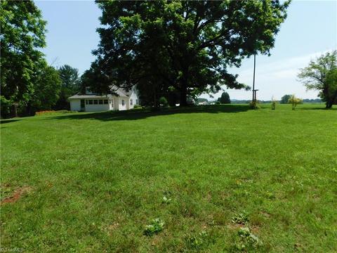 449 Tobe Hudson Rd, Dobson, NC 27017 photo 6