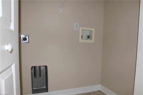 2320 Scouting Ct, High Point, NC 27265 photo 19
