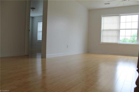 2320 Scouting Ct, High Point, NC 27265 photo 17