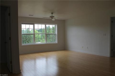 2320 Scouting Ct, High Point, NC 27265 photo 18