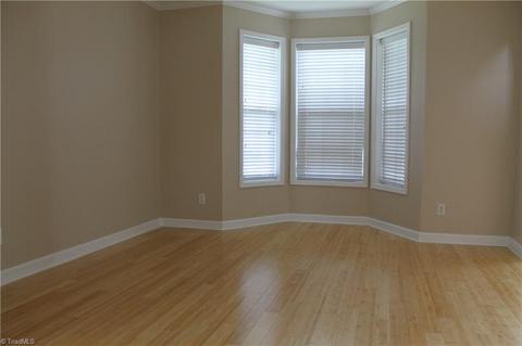 2320 Scouting Ct, High Point, NC 27265 photo 8