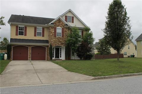 2320 Scouting Ct, High Point, NC 27265 photo 1