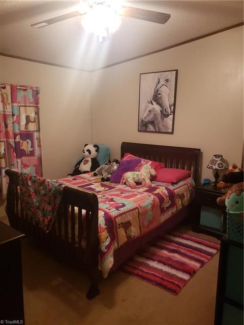 6908 Wright Rd, Thomasville, NC 27360 photo 9