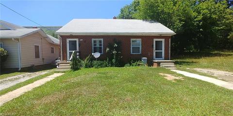 313 Monroe Pl, High Point, NC 27262 photo 1