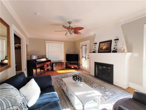 812 Circle Dr, High Point, NC 27262 photo 5