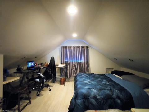 812 Circle Dr, High Point, NC 27262 photo 15