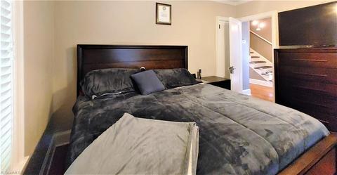 812 Circle Dr, High Point, NC 27262 photo 13