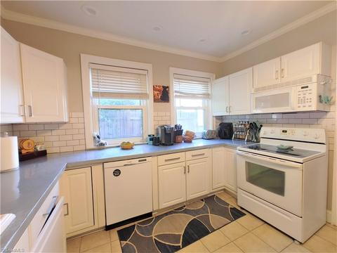 812 Circle Dr, High Point, NC 27262 photo 9