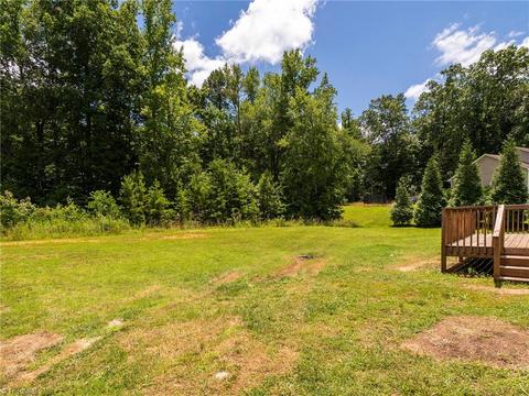 2414 Featherstone Ct, Trinity, NC 27370 photo 33