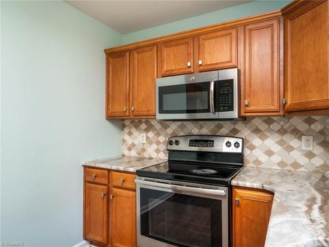 2414 Featherstone Ct, Trinity, NC 27370 photo 16