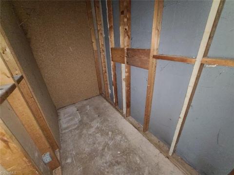 378 Dodge Loop, Madison, NC 27025 photo 3