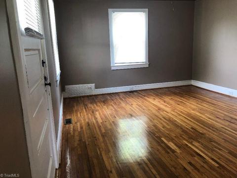 172 Harris Ave, Elkin, NC 28621 photo 6