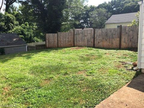 172 Harris Ave, Elkin, NC 28621 photo 5