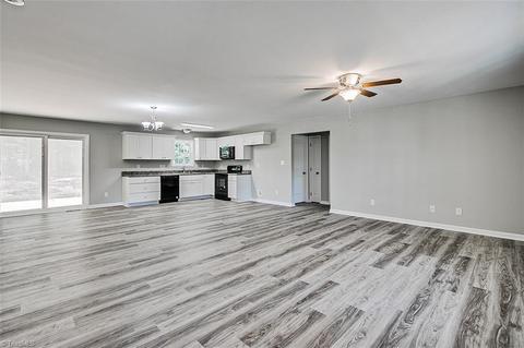 5076 Jordan Valley Rd, Trinity, NC 27370 photo 2