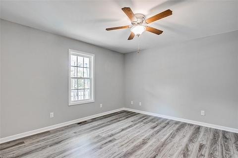 5076 Jordan Valley Rd, Trinity, NC 27370 photo 9